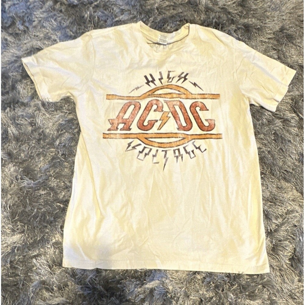 AC/DC High Voltage Vintage Graphic T-Shirt Cream Size Medium Pacific Tag